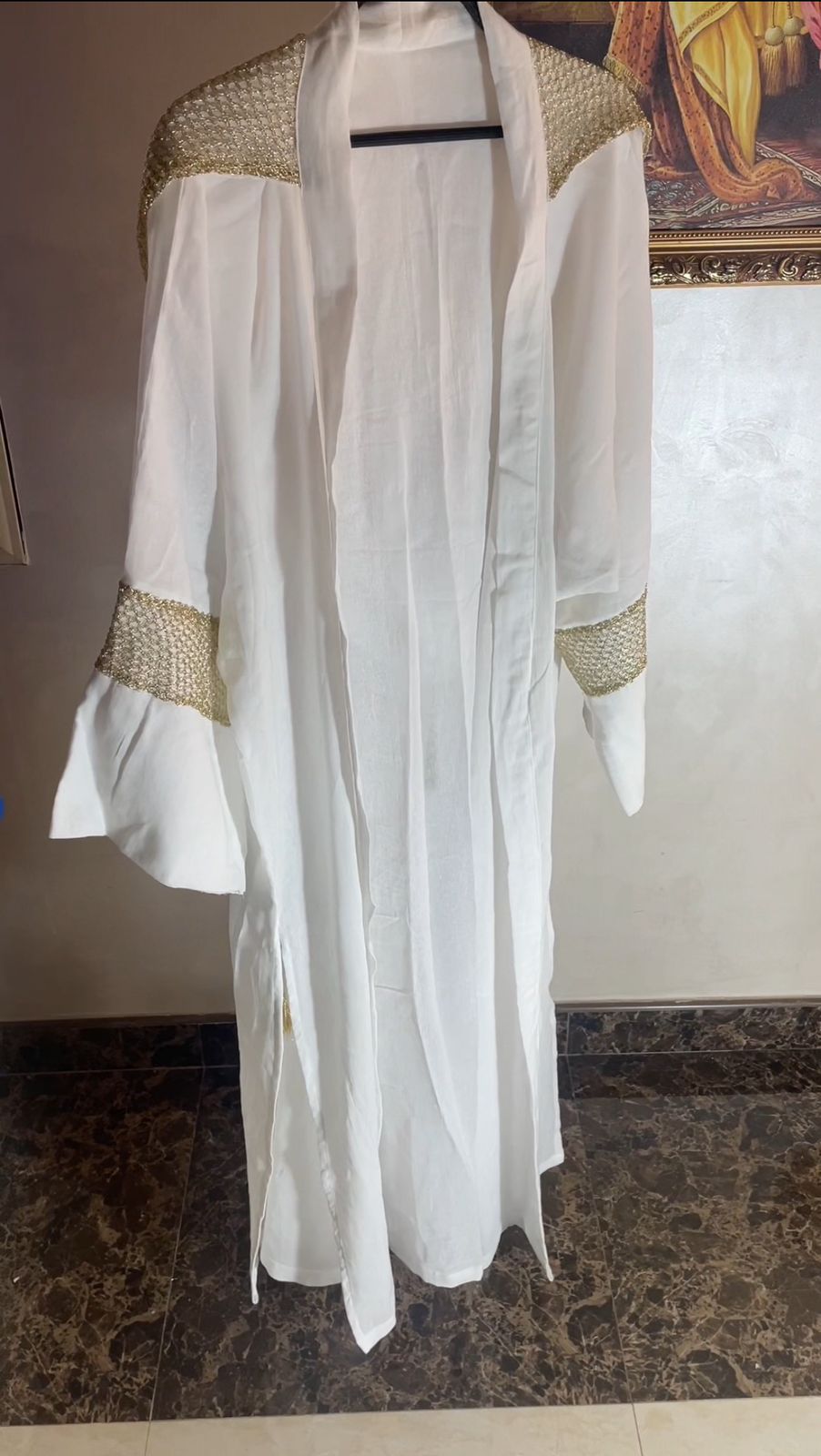 White Ketan Cardigan With Serma  كارديجان كتان ابيض نع سيرما ذهبي