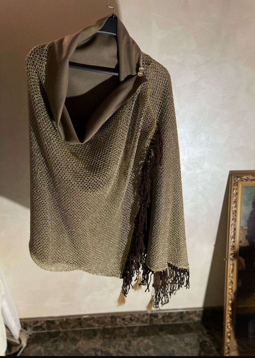 Beige Wool felt Shawl With Tassels - شال جوخ بيج مع سيرما ذهبي و شراشيب