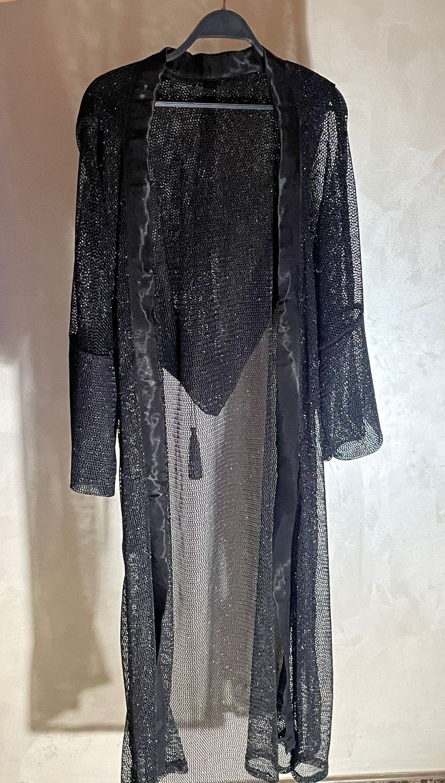 Black Serma Cardigan - كارديجان سيرما اسود مع كابيشون